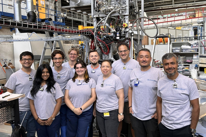 What factors generally determine the price of cust