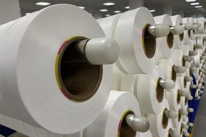 What kind of fabric is spandex? What are the advan